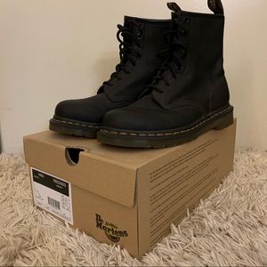 Dr. Martens 1460 8-Eye Boot